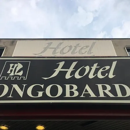 מלון Longobardo Trezzo sullʼAdda